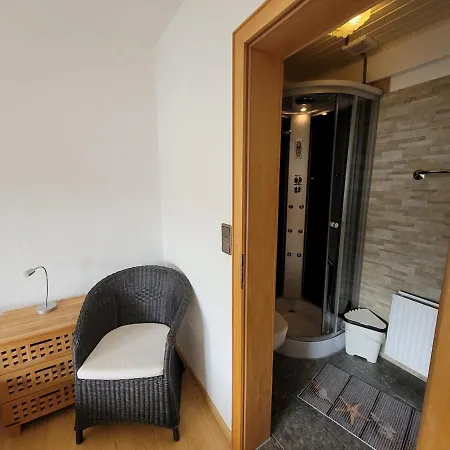 Holiday home Detached House 50m From Lift