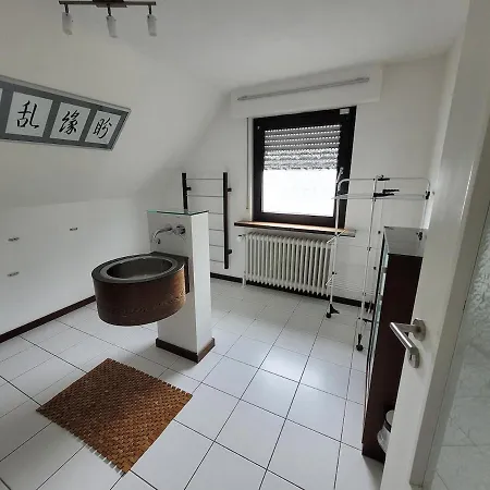 Detached House 50m From Lift Semesterbostad
